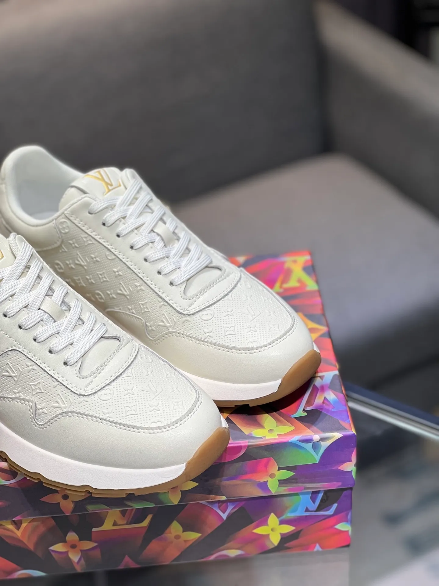 Men's shoes 💰460 "LV" The latest men's casual shoes, genuine leather lining, rubber wear-resistant outsole, fine lines and beautiful strips, not too much decoration, European and American style, comfortable and high-grade, optional, size number: 38 to 44 45 can be customized
